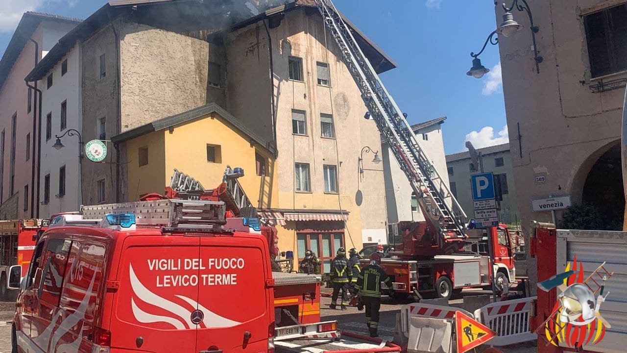 Incendio tetto